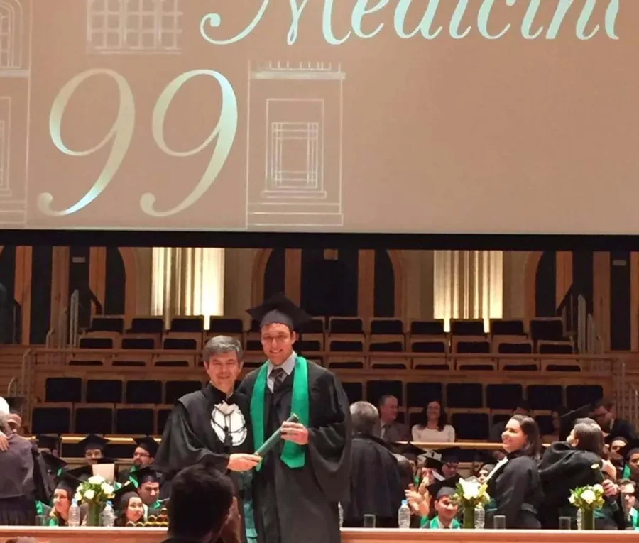 Formatura em Medicina pela FMUSP